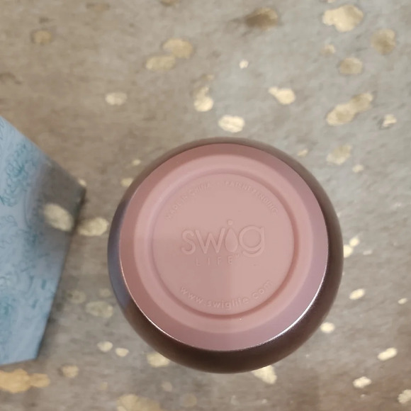 Swig Life Metallic Pink Tumbler - Picture 3 of 5